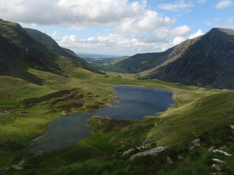Visit Wales: Waterfalls and Mountains on a Budget